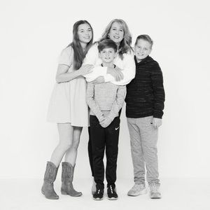 Meet your Posher, Mitzi